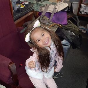 Meet your Posher, April